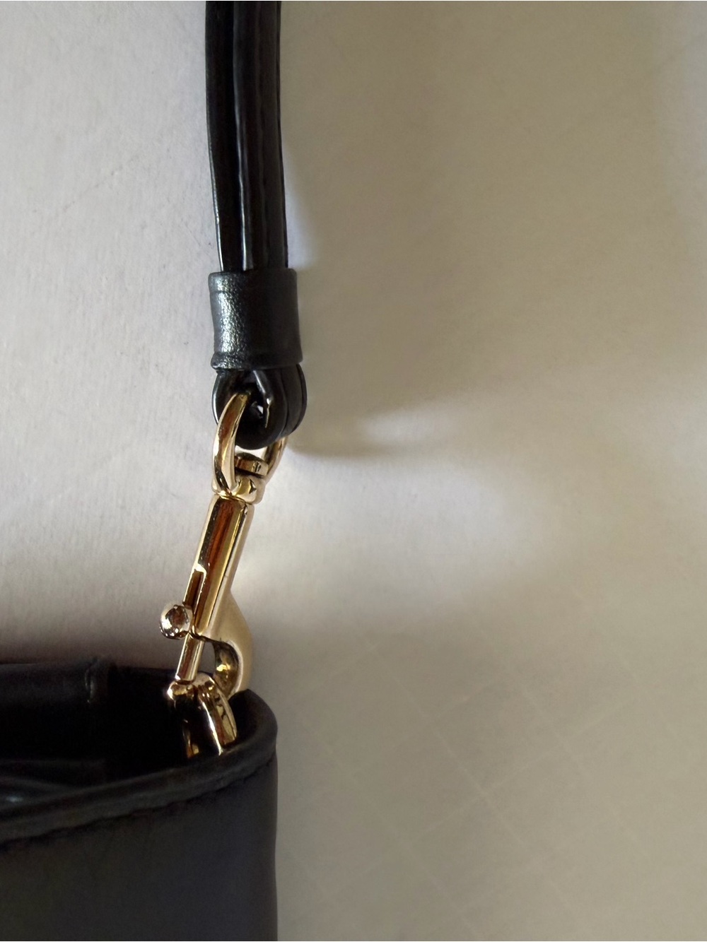 COACH Black Leather Wristlet Wallet with Gold Logo - Picture 3 of 6